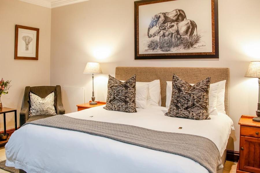 Knysna Elephant Park Lodge เพลตเตนเบิร์กเบย์ ภายนอก รูปภาพ